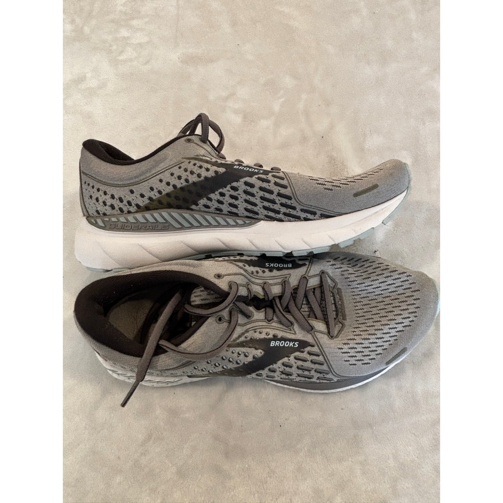 Brooks Adrenaline GTS 21 Grey Black Running Shoes Mens 9.5 Wide D 1203291D061